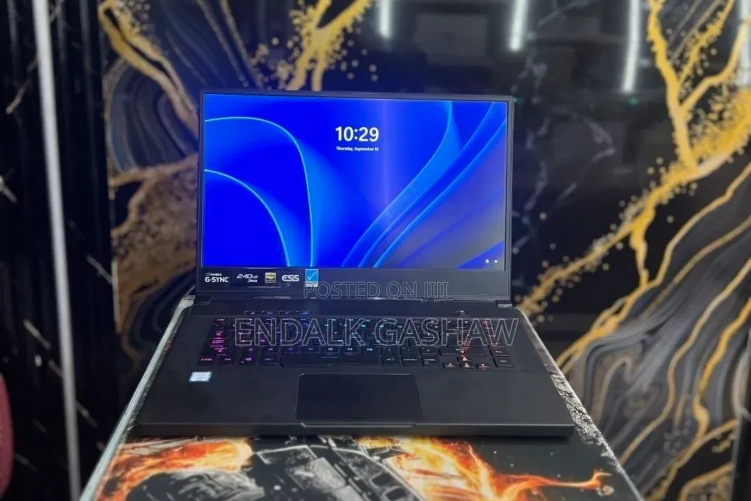 New Laptop Asus ROG Zephyrus G15 16GB Intel Core i7 SSD 1T