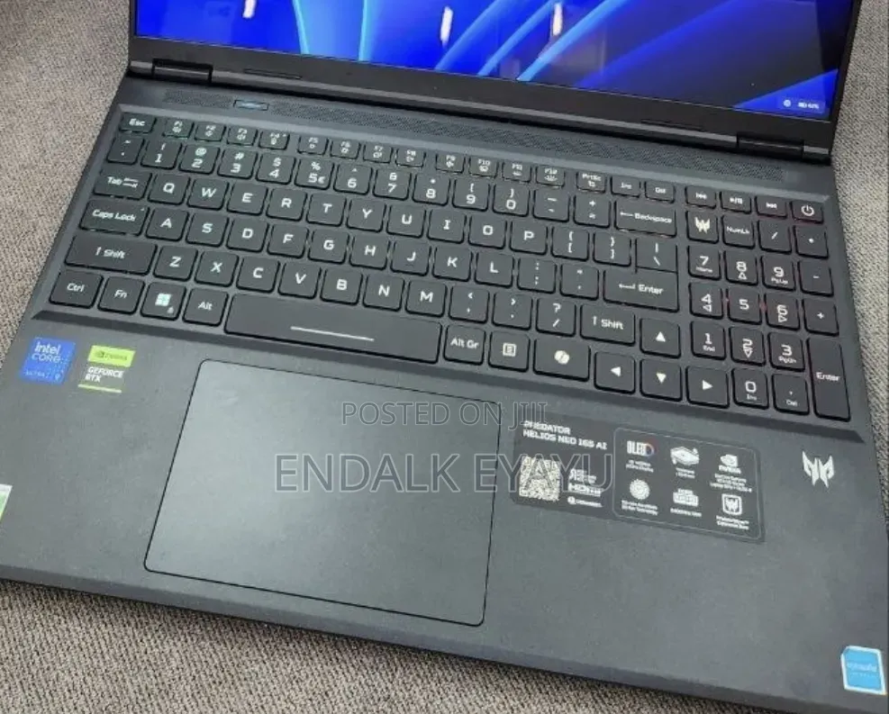New Laptop Acer Predator Helios Neo 16 16GB Intel Core Ultra 9 SSD 1T
