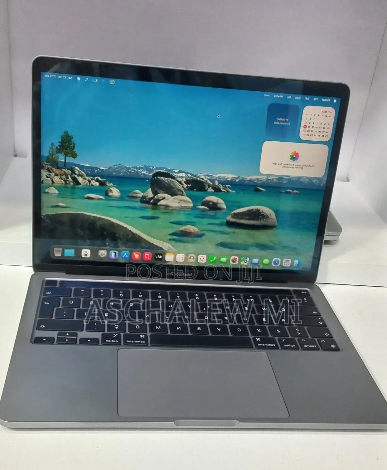 New Laptop Apple MacBook Pro 2020 M1 8GB Apple M1 SSD 500GB