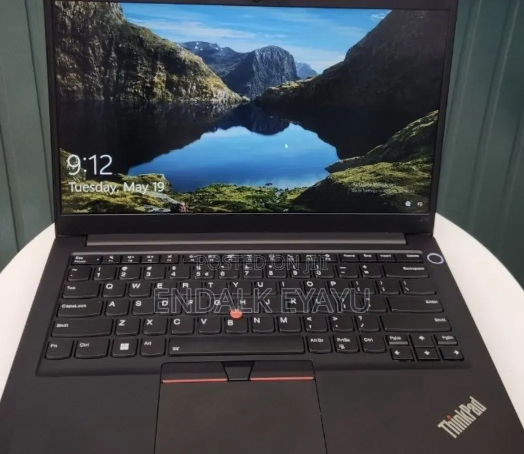 New Laptop Lenovo ThinkPad E14 Gen 4 16GB Intel Core i7 SSD 512GB