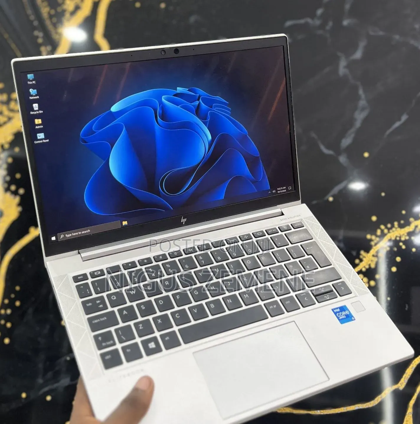 New Laptop HP EliteBook 830 G8 16GB Intel Core i5 SSD 512GB