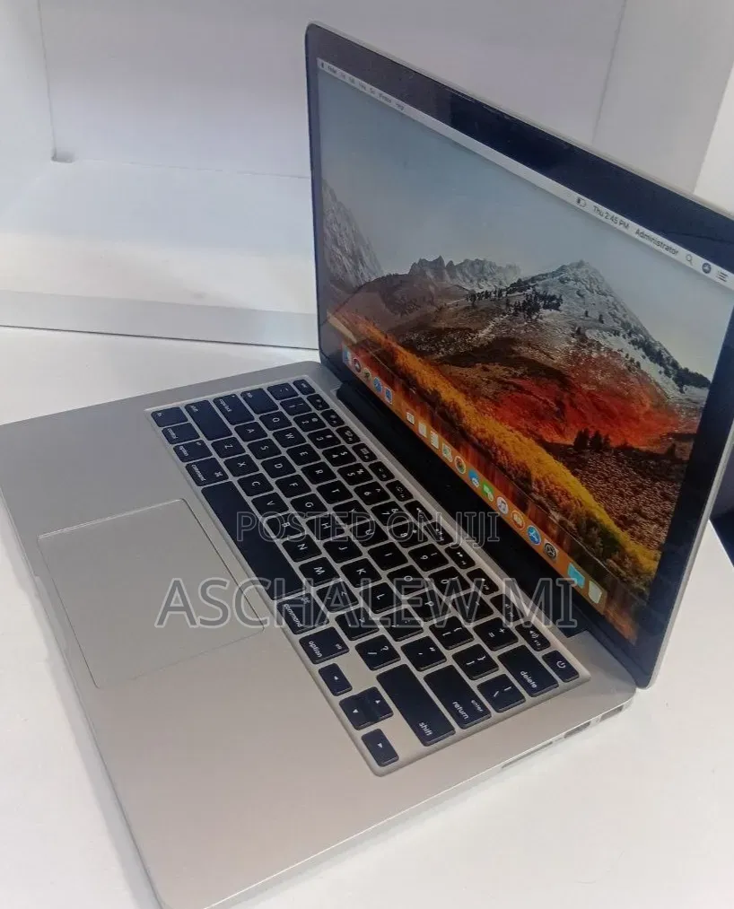 New Laptop Apple MacBook Pro 2013 8GB Intel Core i5 SSD 256GB