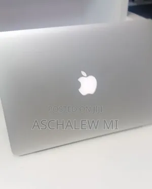New Laptop Apple MacBook Pro 2013 8GB Intel Core i5 SSD 256GB