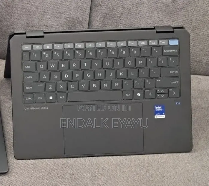 New Laptop HP OmniBook Ultra Flip 14" 32GB Intel Core Ultra 9 SSD 2T