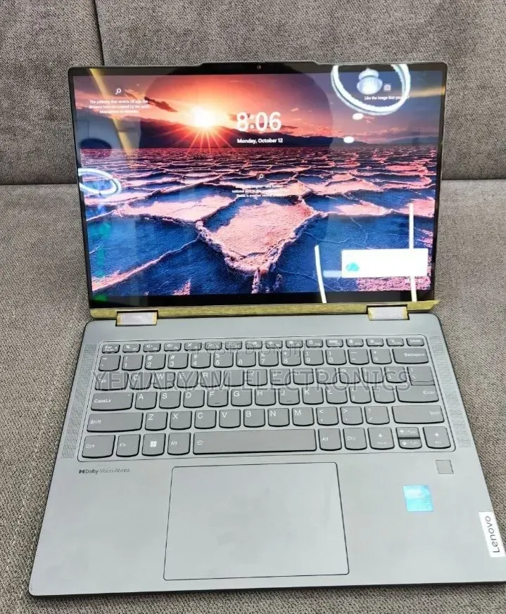 New Laptop Lenovo Yoga Slim 7 16GB Intel Core Ultra 7 SSD 512GB