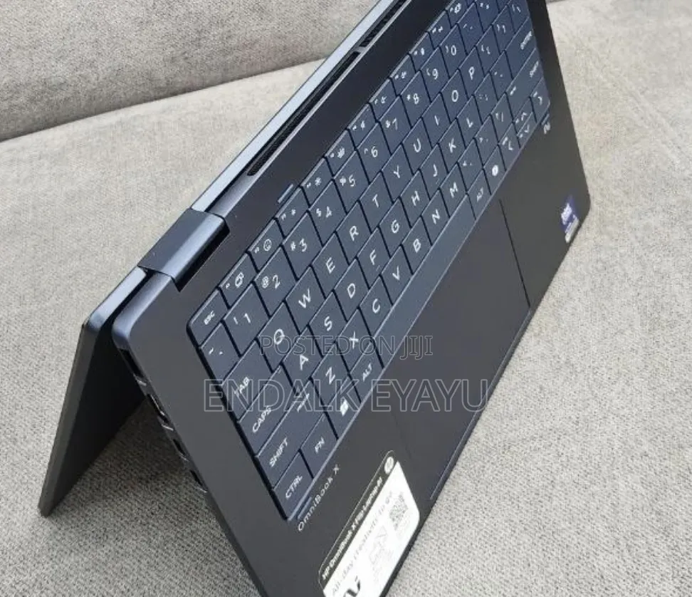 New Laptop HP OmniBook X Flip 14" 16GB Intel Core Ultra 5 SSD 512GB