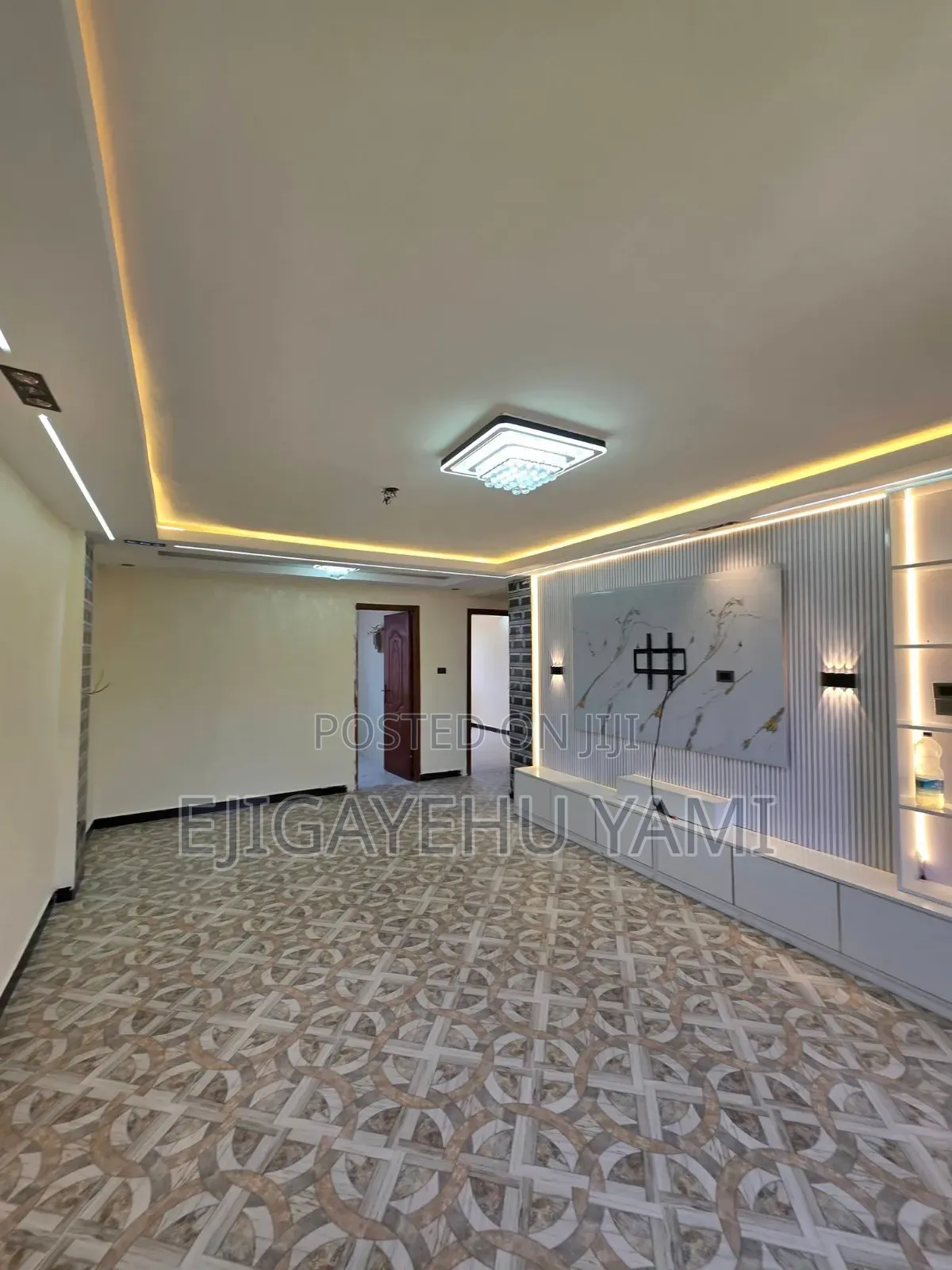 Furnished 3bdrm Condo in Condominium, Bole for sale