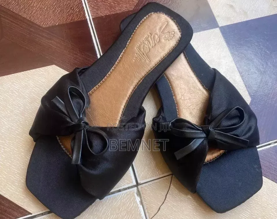 FashionShoes