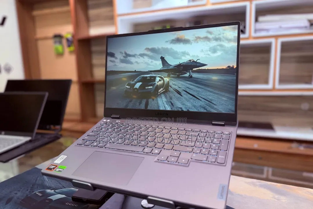 New Lenovo Legion Y7000P IRX9 Gaming Laptop 16GB AMD Ryzen 7 SSD 1T