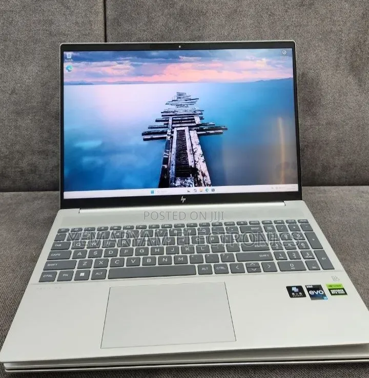 New Laptop HP Pavilion 15 16GB Intel Core i7 SSD 1T