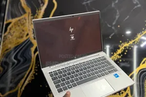 New Laptop HP EliteBook 830 G8 16GB Intel Core i5 SSD 512GB