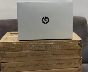 New Laptop HP ProBook 460 G11 16GB Intel Core Ultra 7 SSD 512GB