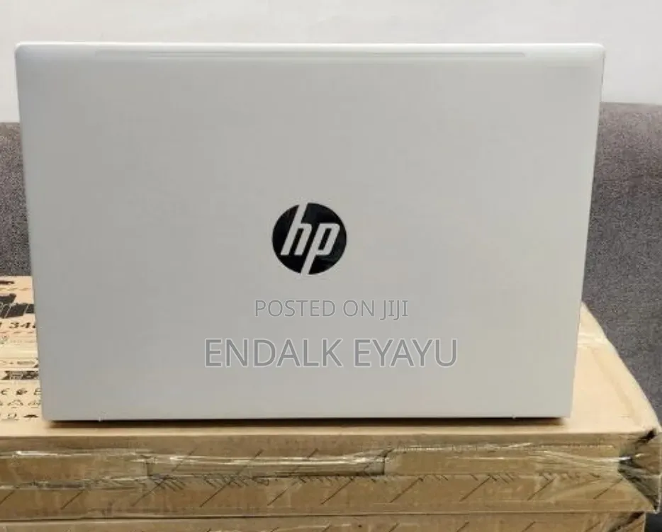 New Laptop HP ProBook 460 G11 16GB Intel Core Ultra 7 SSD 512GB