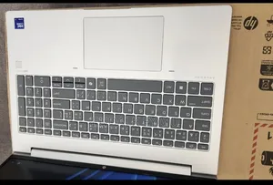 New Laptop HP ProBook 460 G11 16GB Intel Core Ultra 7 SSD 512GB