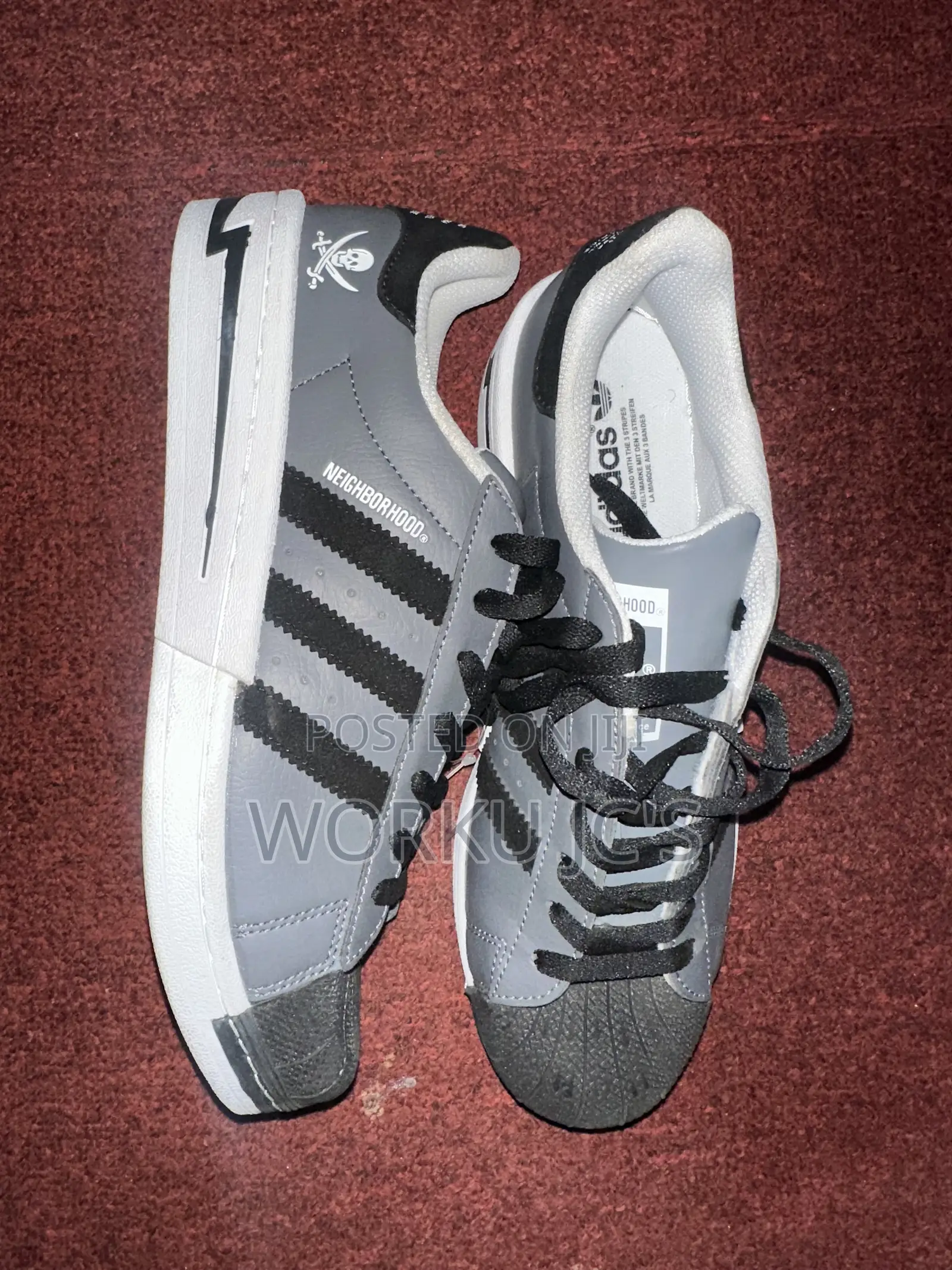 Adidas Old School