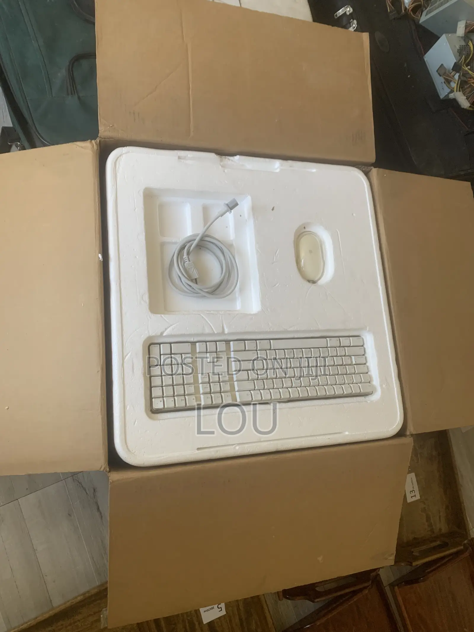 Desktop Computer Apple 1GB HDD 512GB