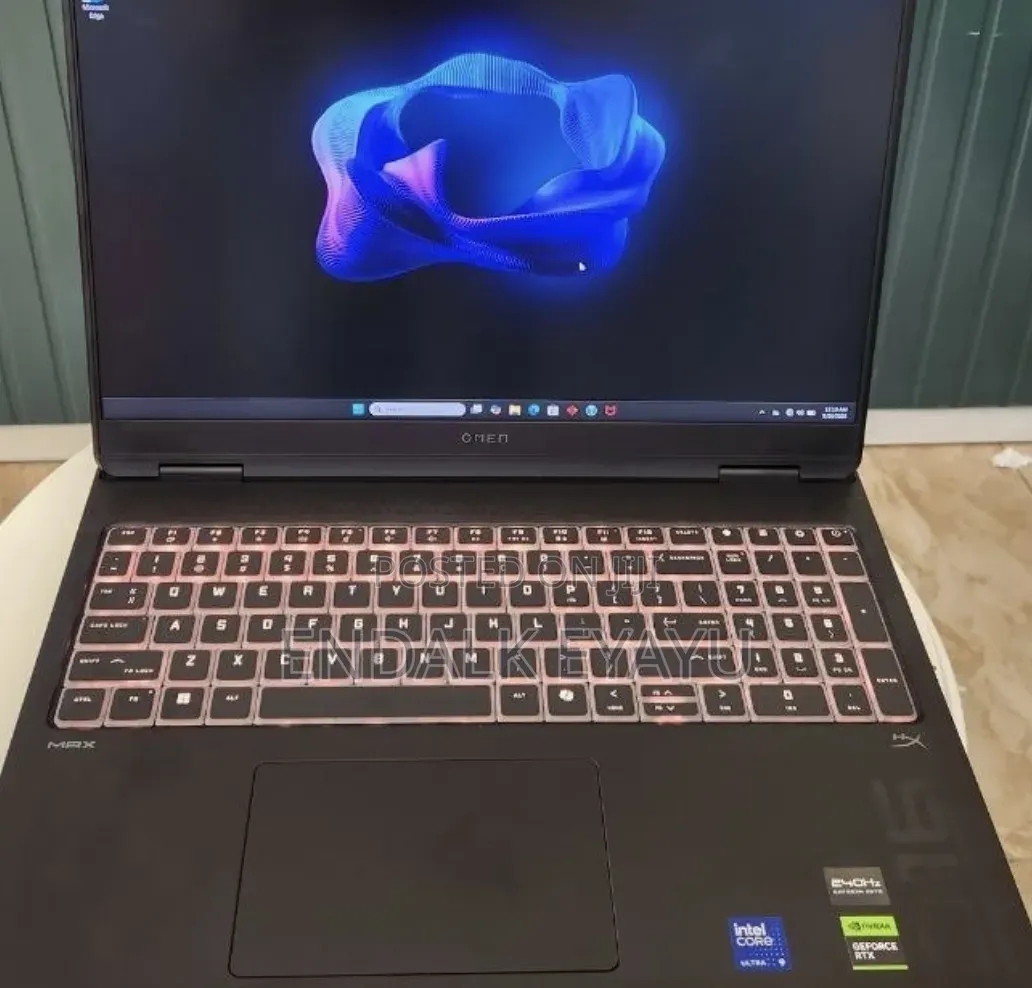 New Laptop HP Omen Max 16 32GB Intel Core Ultra 9 SSD 1T