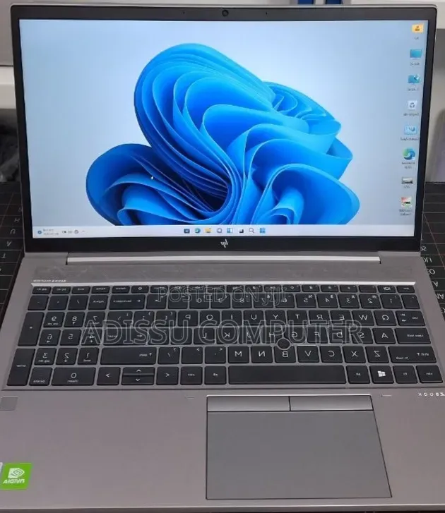 New Laptop HP ZBook 15 16GB Intel Core i7 SSD 512GB