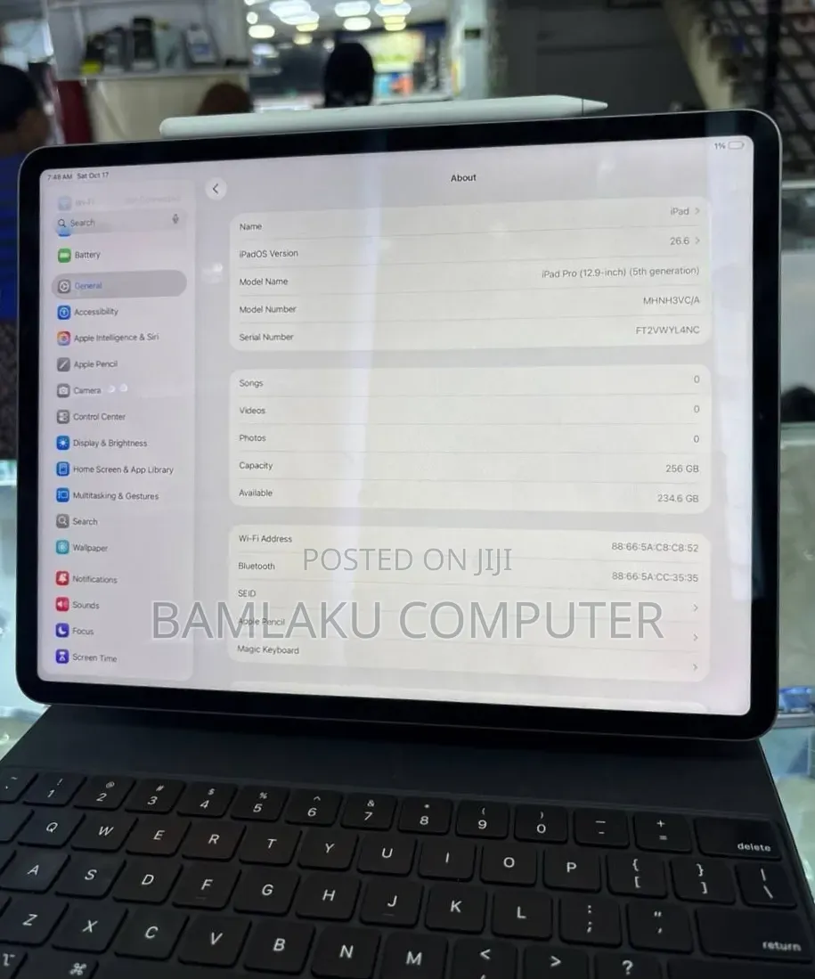 New Apple iPad Pro 13 (2024) 256 GB