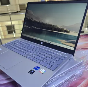 New Laptop HP Stream Notebook 16GB Intel Core i7 SSD 1T