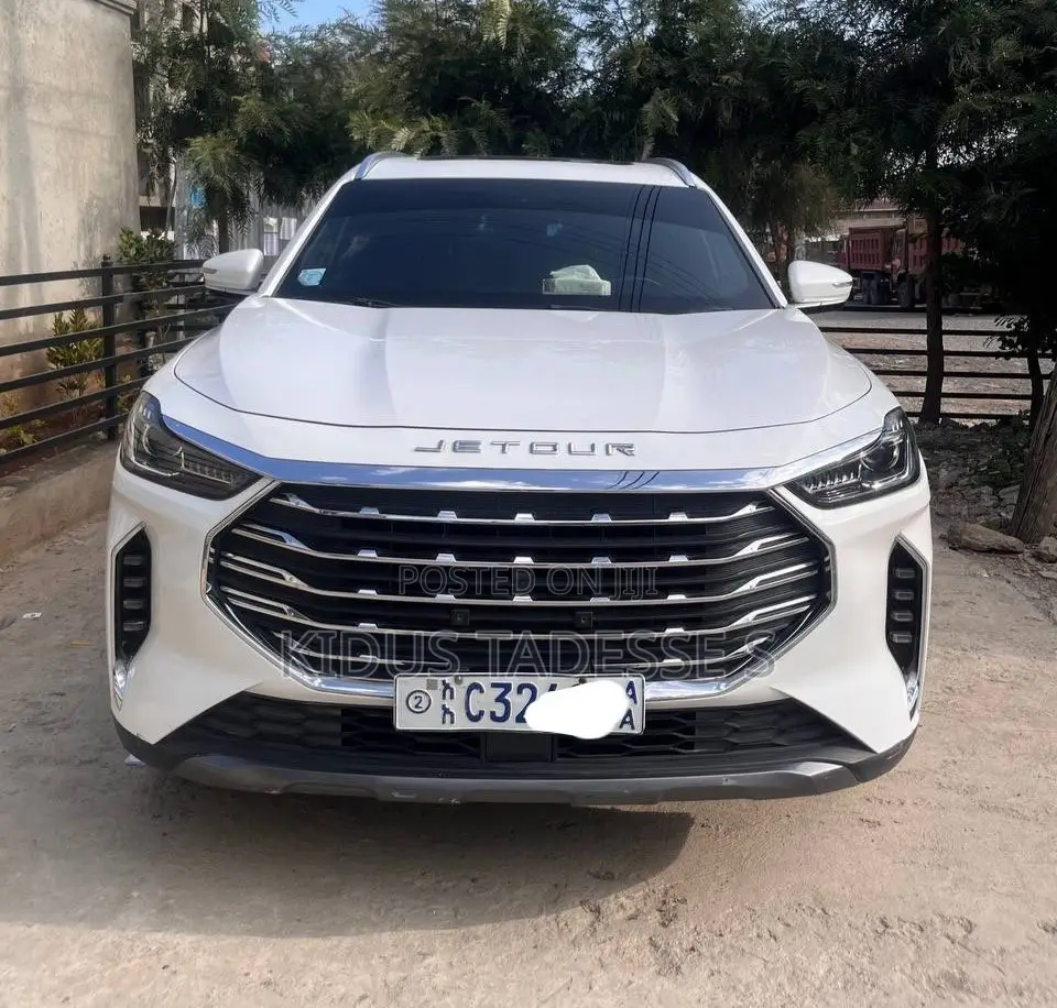 Jetour X70 Plus 1.5 6-Seater FWD 2022 White