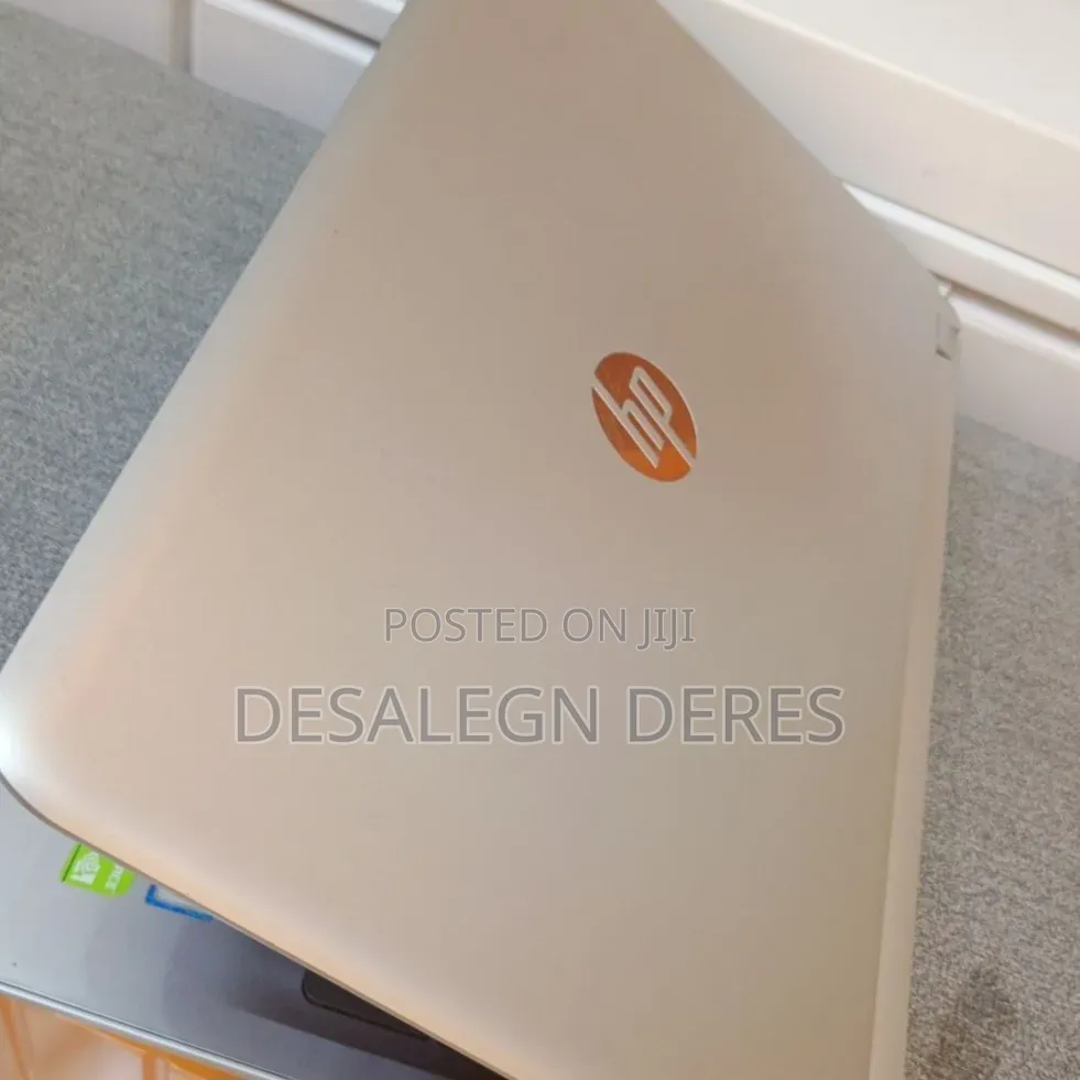 New Laptop HP Pavilion 15 8GB Intel Core i5 HDD 1T