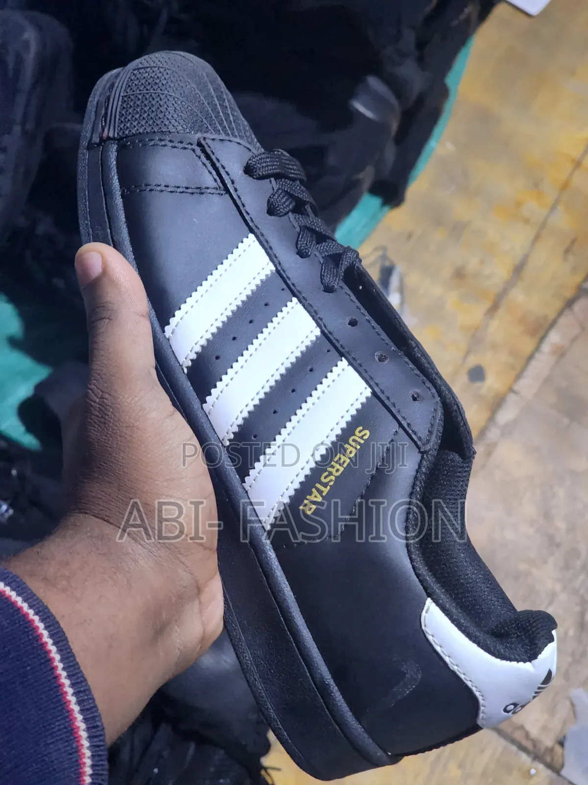 Adidas Fashion Shoes White Edition – NEW ARRIVAL Size40-43