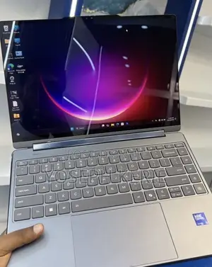 New Laptop Lenovo Yoga 9 16GB Intel Core Ultra 7 SSD 1T