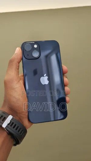 Apple iPhone 13 128 GB