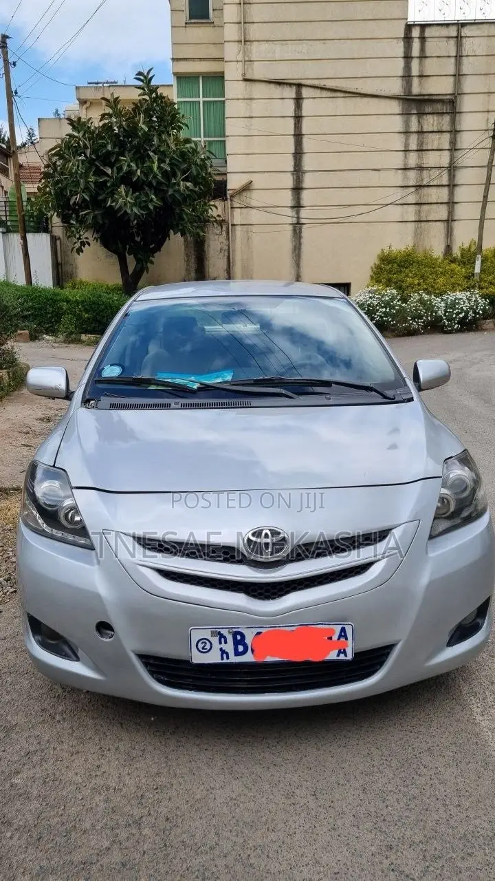 Toyota Yaris 2007 Silver