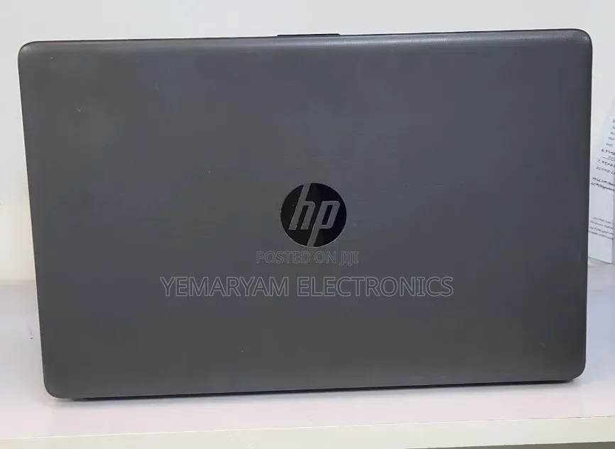 New Laptop HP Stream Notebook 8GB Intel Core i3 HDD 700GB