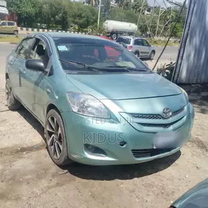 Toyota Yaris 2006 Green