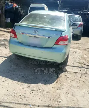 Toyota Yaris 2006 Green