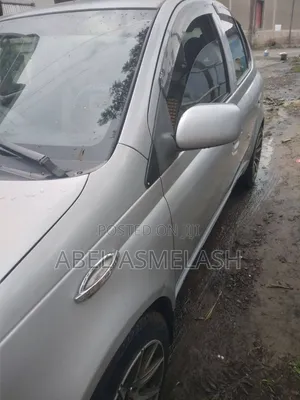 Toyota Vitz 2004 Gray