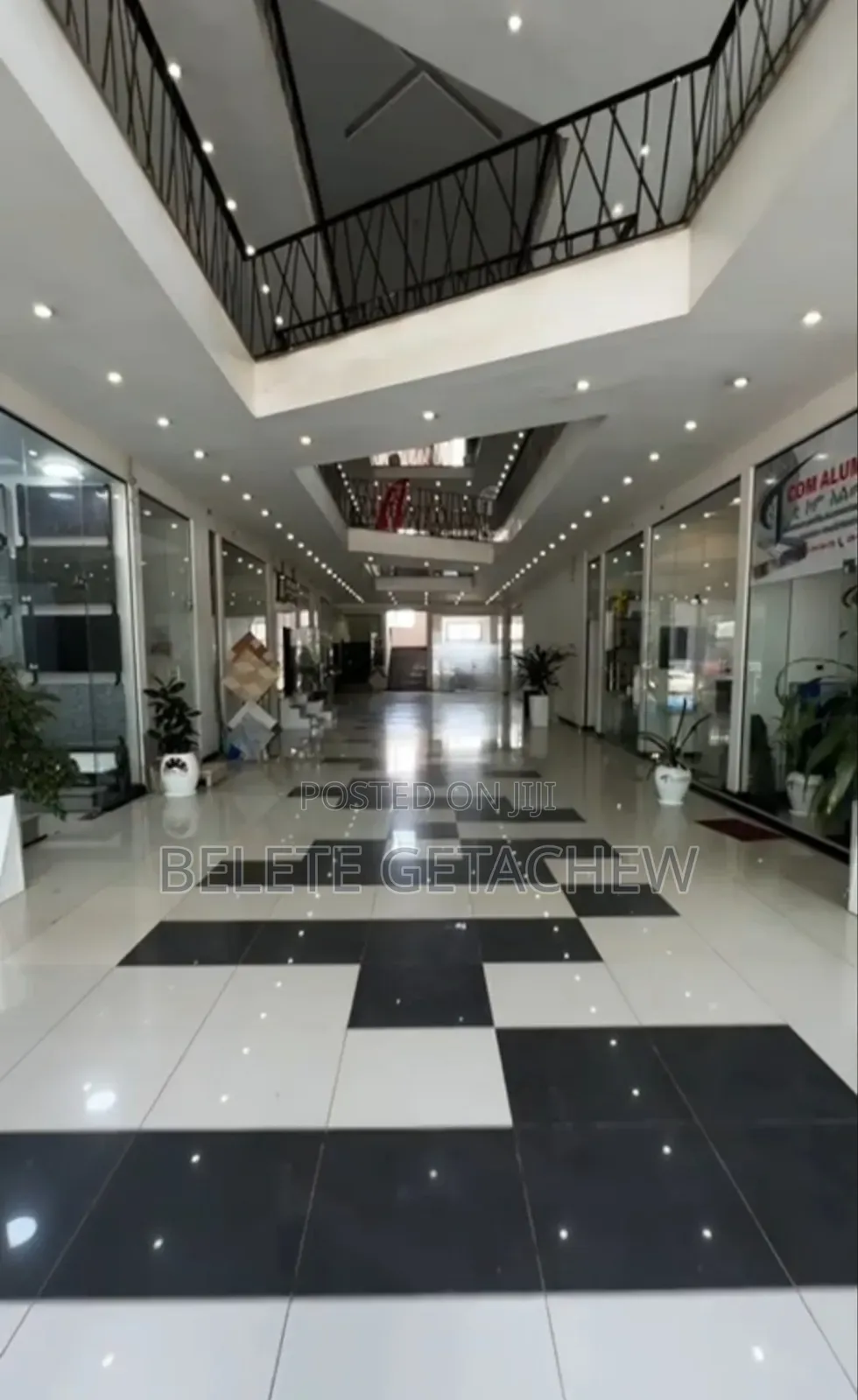 Megenagna - Signal Main Road, Shop for Sale