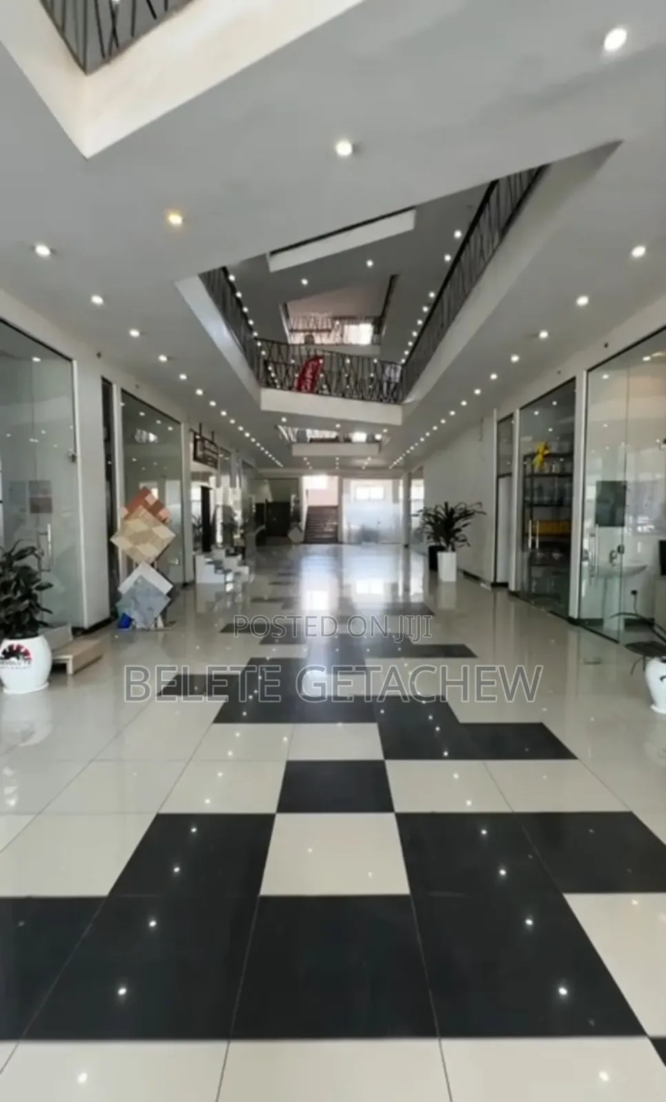 Megenagna - Signal Main Road, Shop for Sale