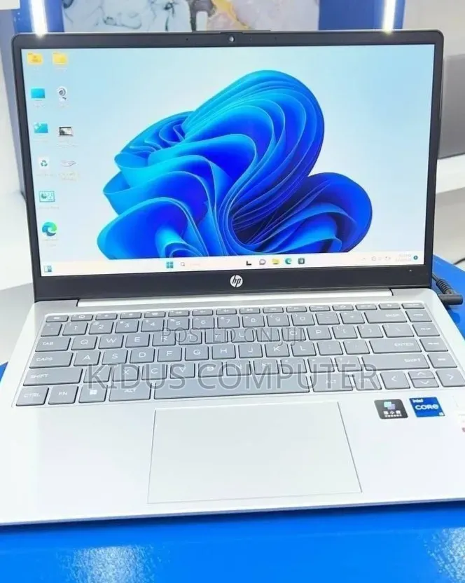 New Laptop HP Stream Notebook 16GB Intel Core i5 SSD 1T