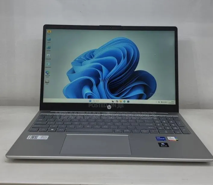 New Laptop HP Stream Notebook 16GB Intel Core i7 SSD 1T