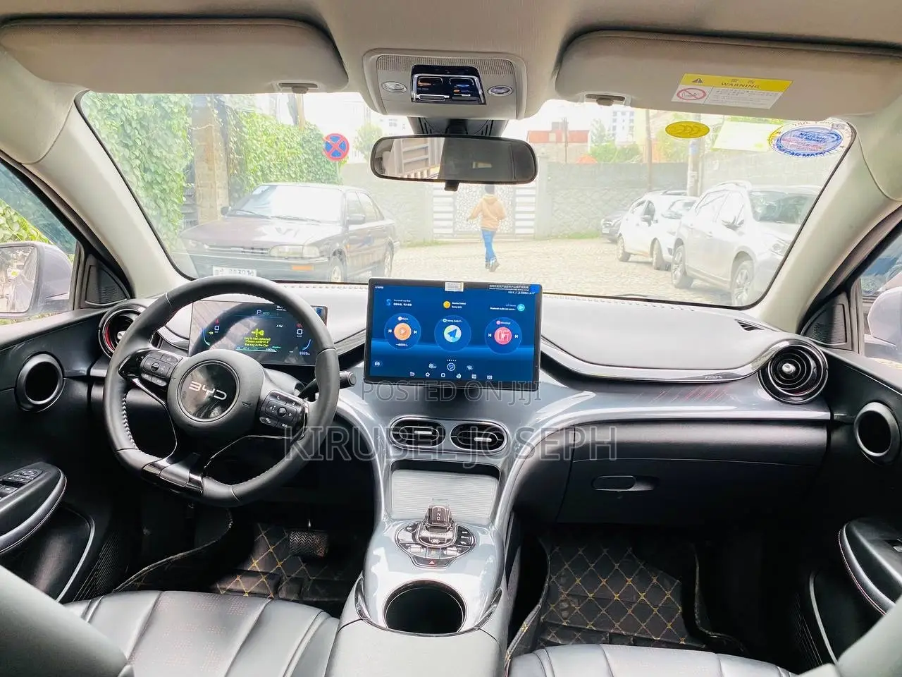 BYD E2 43 kWh 94 hp FWD 2025 Silver