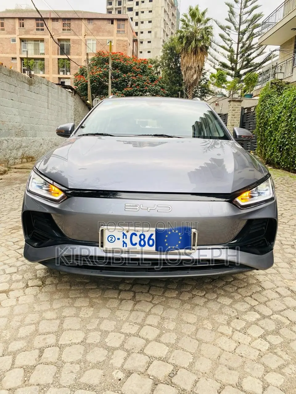 BYD E2 43 kWh 94 hp FWD 2025 Silver