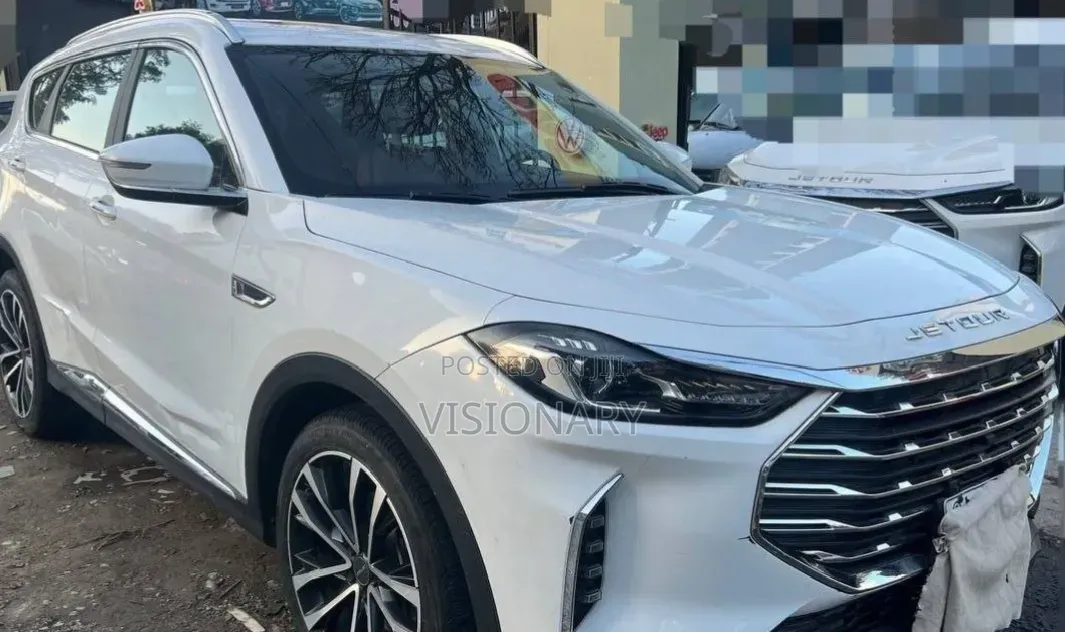 Jetour X70 Plus 2022 White