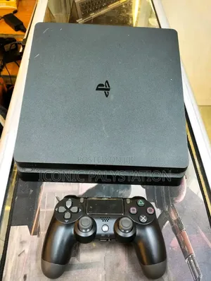 Is There Any One Interested to Buy PS4 SLIM JEALBERAK