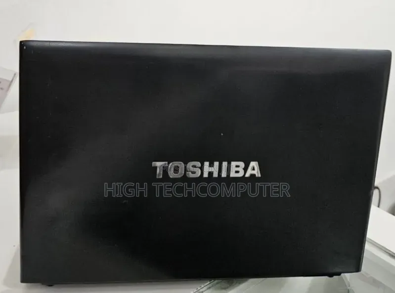 Laptop Toshiba Portege R830 6GB Intel Core i5 HDD 750GB