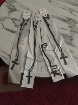 Cross Pendant Necklace