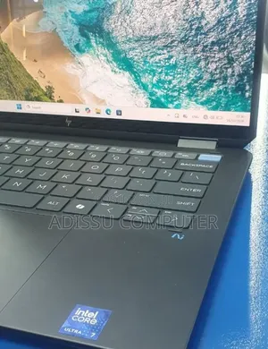 New Laptop HP OmniBook 5 14" 32GB Intel Core Ultra 7 SSD 1T