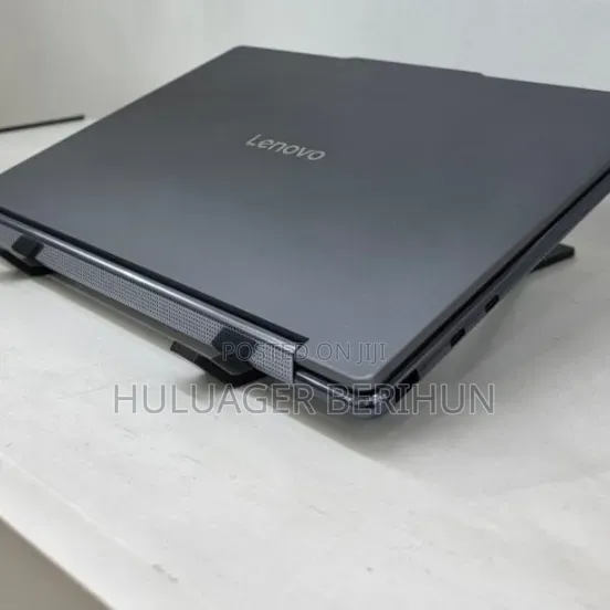 New Laptop Lenovo Yoga 9 16GB Intel Core Ultra 7 SSD 512GB
