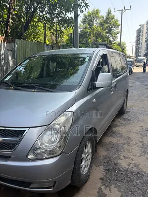 Hyundai Starex 2014 Silver
