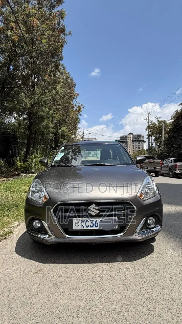 Suzuki Dzire 2022 Silver