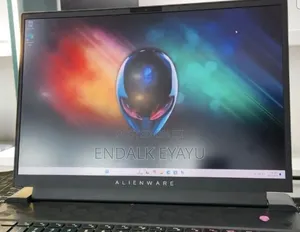 New Laptop Alienware M16 r1 16GB AMD Ryzen 9 SSD 1T