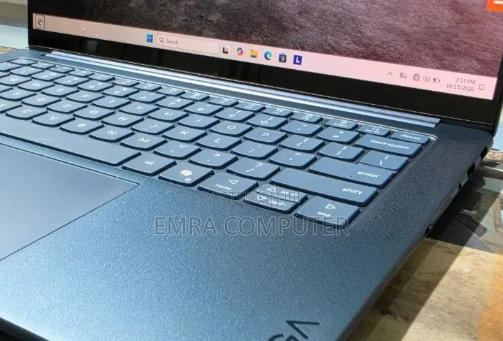 New Laptop Lenovo 32GB AMD Ryzen 9 SSD 1T